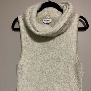 Bebe short sleeve fuzzy shirt